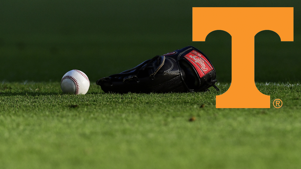 Vols capture the top seed in the SEC Tournament after sweeping South Carolina to close the regular season.